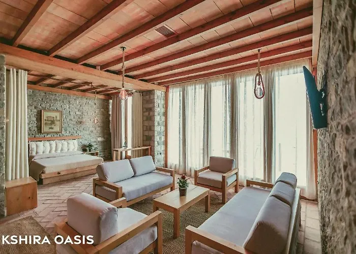 Kshira Oasis - Boutique Beachfront & Restaurant Hotel Qeparo