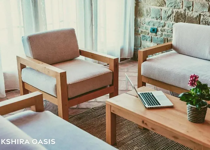 Kshira Oasis - Boutique Beachfront & Restaurant Qëparo