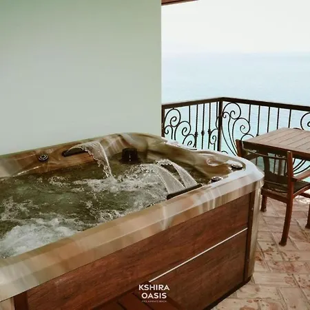 Kshira Oasis - Boutique Beachfront & Restaurant 호텔 4*