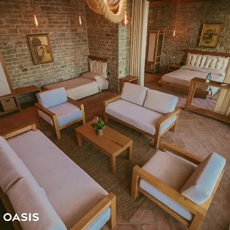 Kshira Oasis - Boutique Beachfront & Restaurant 호텔 체파로