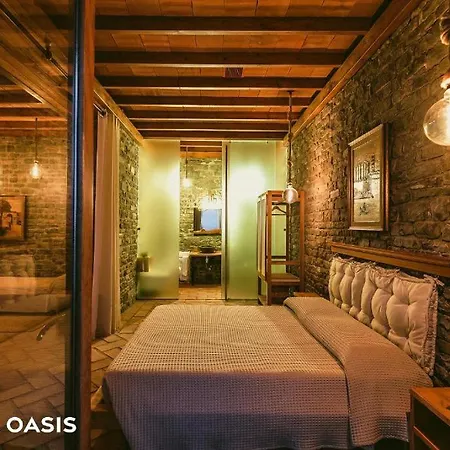 Kshira Oasis - Boutique Beachfront & Restaurant 체파로