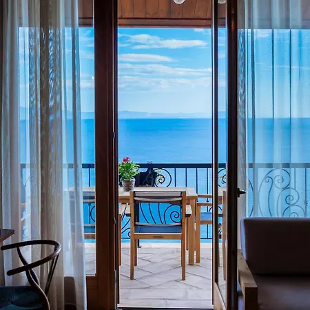 Kshira Oasis - Boutique Beachfront & Restaurant 4* 체파로