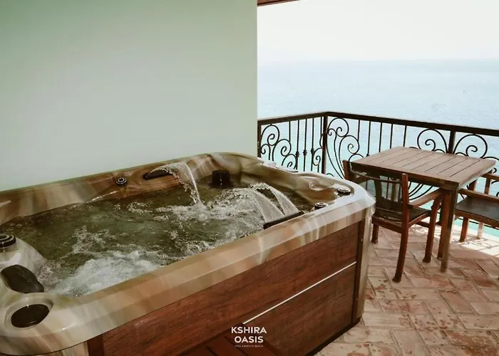 Kshira Oasis - Boutique Beachfront & Restaurant Отель 4*