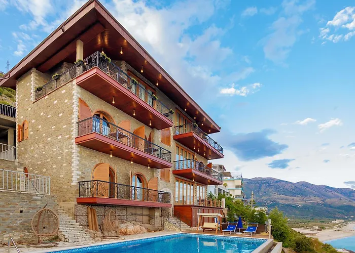 Отель Kshira Oasis - Boutique Beachfront & Restaurant 4*